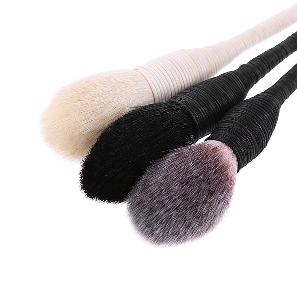 Kabuki Flat Contour Blusher