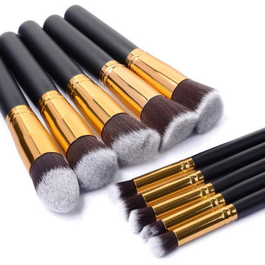 Classic Matte Black Makeup Brush