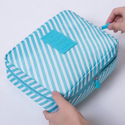 Travel Makeup Organizer Pouch