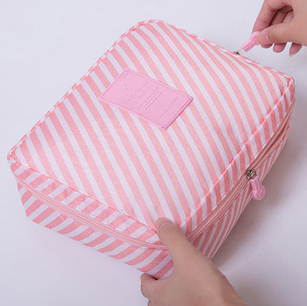 Travel Makeup Organizer Pouch