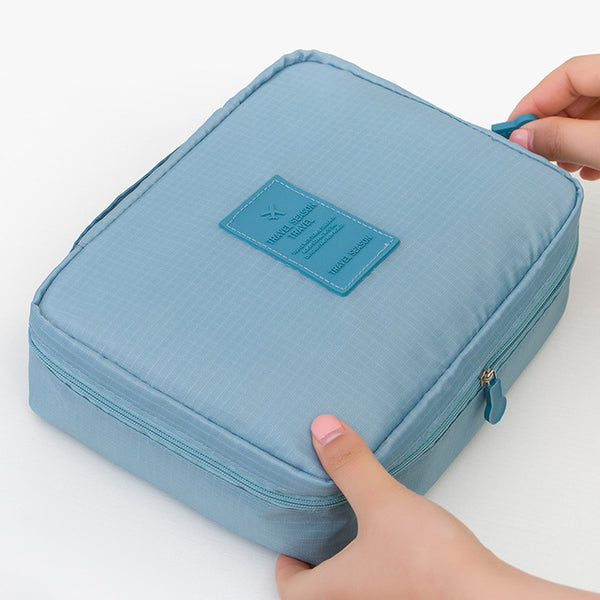 Travel Makeup Organizer Pouch